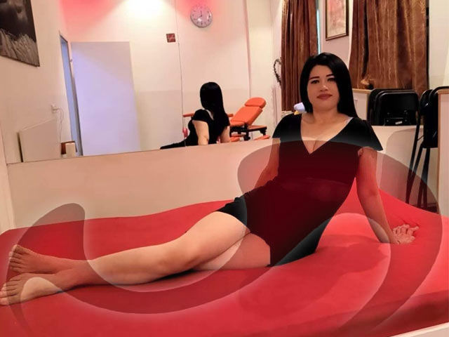 Asia Girls: Bild Asia Girl Mina in Wien