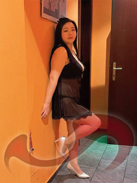 Asia Girls: Bild Asia Girl Emi in Wien