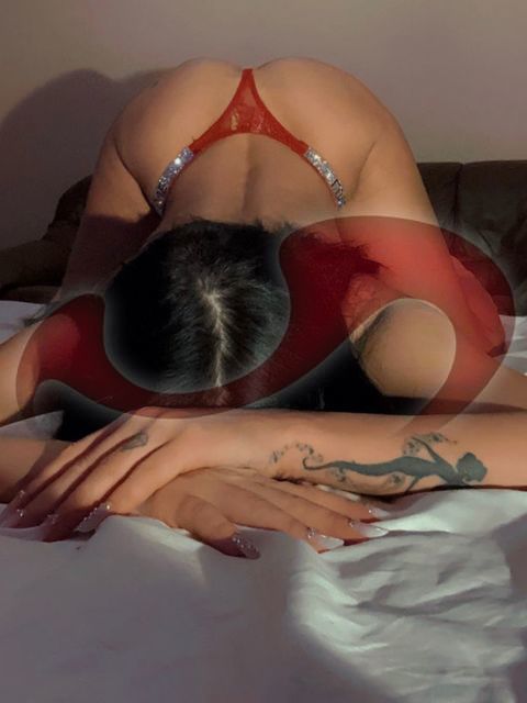 Bild zu Christina, junges geiles Luder! Jetzt im Love Haus