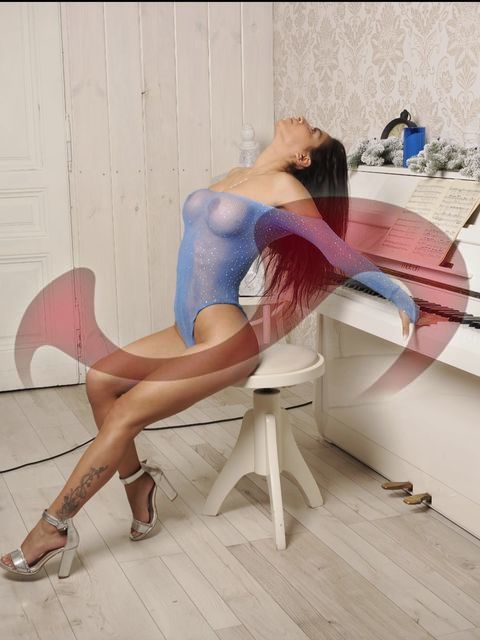 Girls | Models | Callgirls: Bild Sya in Wals/Salzburg