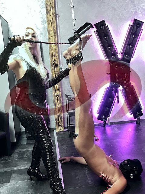 Girls | Models | Callgirls: Bild Mistress Dior in Braunau