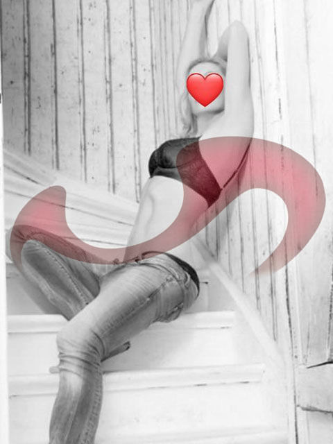 Bild zu Eva, geile MILF, ab 16.7.23 im Love-Haus