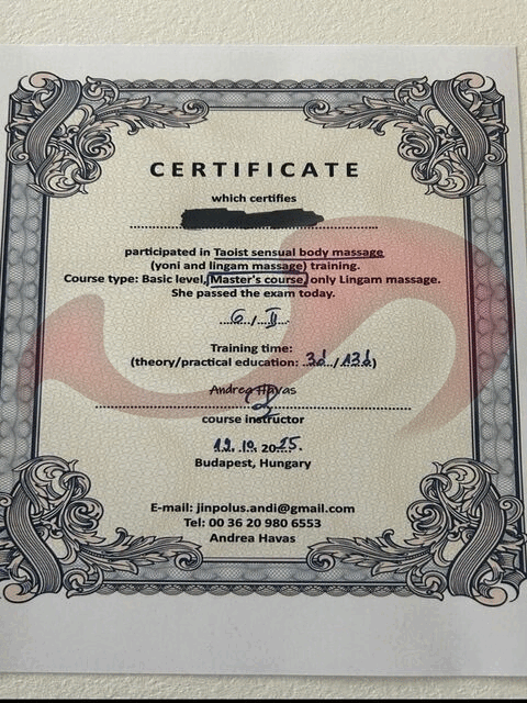 Massage Studios | Erotikmassage: Bild Cora Blond Body to Body Masseurin aus Ungarn im Napoleonhof  in Ansfelden Massage Studios | Erotikmassage: Bild Cora Blond Body to Body Masseurin aus Ungarn im Napoleonhof  in Ansfelden