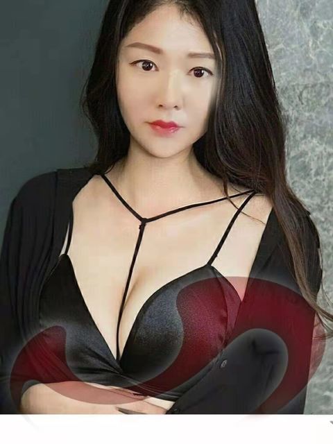 Bild zu Anika Top China Girl Ab Sofort