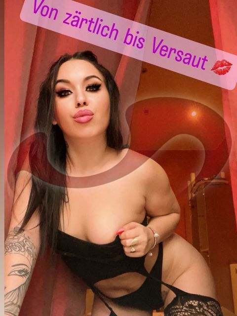 Bild zu Alisa neu im Haus