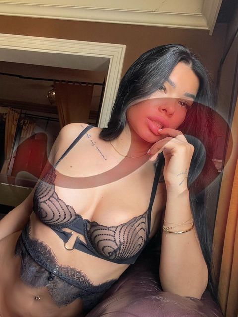 Bild zu Cristina Party, Sexy, Suchtgefahr … NEU