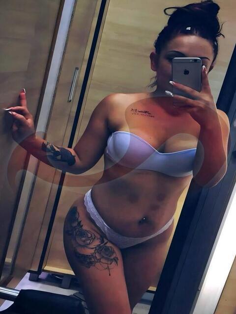 Girls | Models | Callgirls: Bild Tina Y. in Kemmelbach