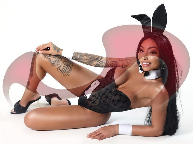 Bild zu TS Mirella Doll