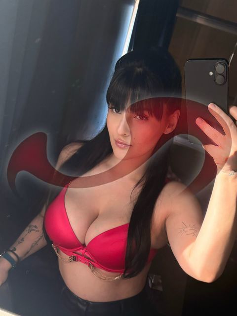 Girls | Models | Callgirls: Bild Ella in Braunau