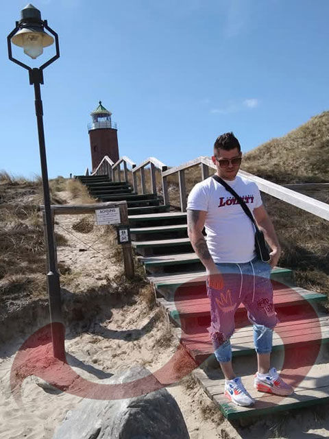 Bild zu RENEE – 1 CALLBOY