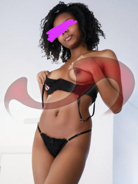 Girls | Models | Callgirls: Bild Stella 22 Jahre alt in Ottensheim