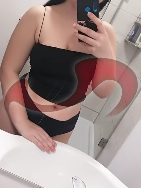 Girls | Models | Callgirls: Bild Tina in Schrding