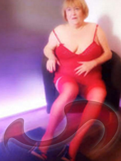 Bild zu OMA ROSA – NEU IM HAUS!