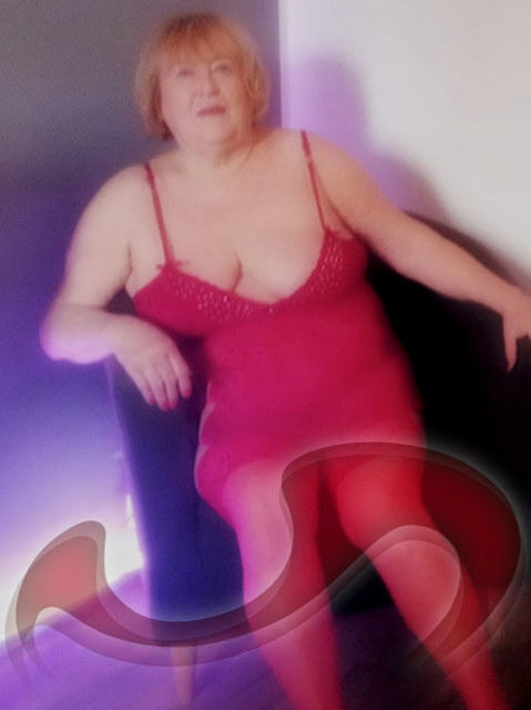 Bild zu OMA ROSA – NEU IM HAUS!