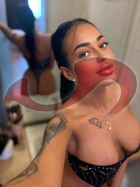 Girls | Models | Callgirls: Bild Erika in Braunau