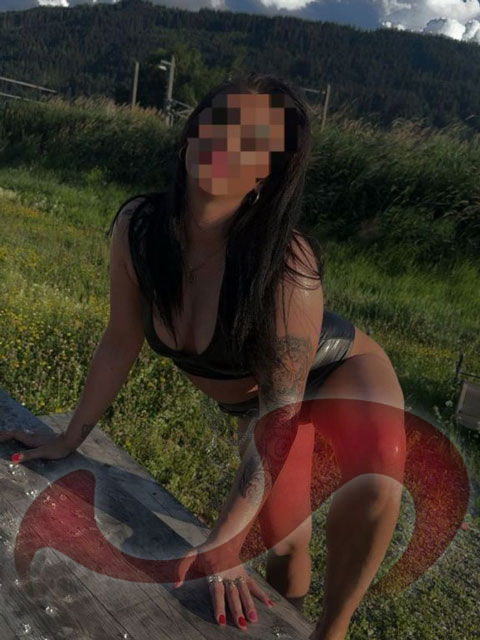 Girls | Models | Callgirls: Bild Rebeka in St. Valentin