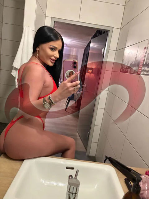Girls | Models | Callgirls: Bild Azemina in Wien