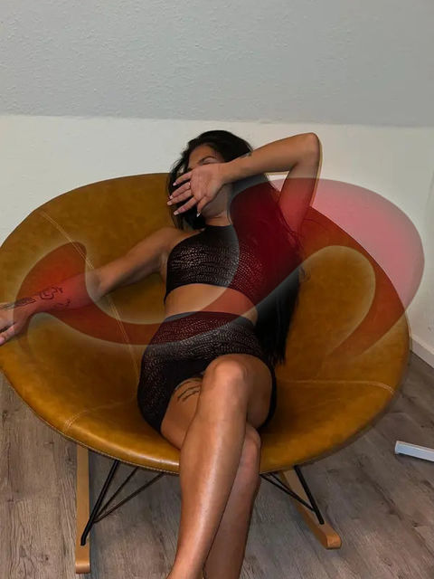 Girls | Models | Callgirls: Bild Alisa in Pasching