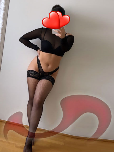 Girls | Models | Callgirls: Bild Rella in Linz