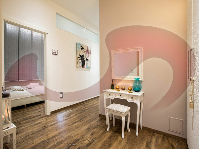 Sex Jobs | Erotik Immobilien: Bild Emotion Wellness / Sensual Emotion  sucht Rezeptionistin  in Wien 