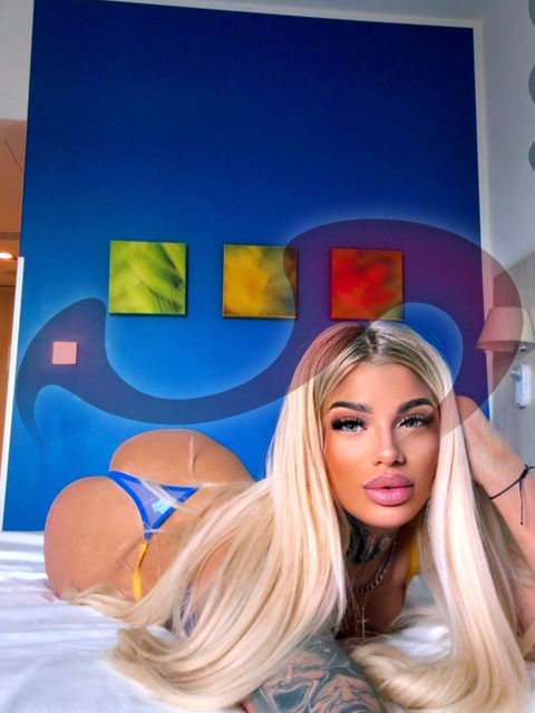 Girls | Models | Callgirls: Bild Julia in Wien