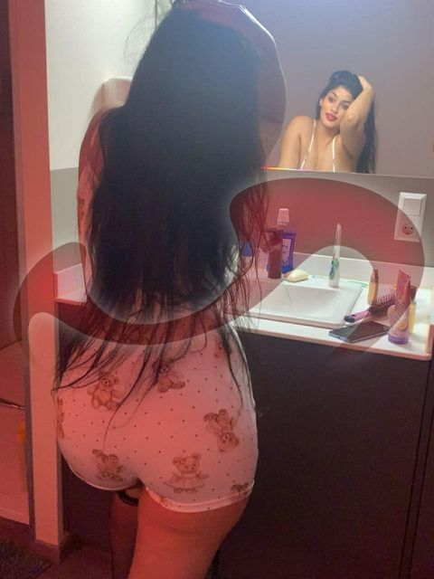 Girls | Models | Callgirls: Bild Hien L in Kemmelbach