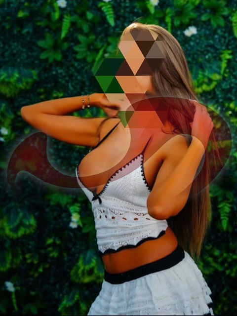 Girls | Models | Callgirls: Bild Lena L in Krems