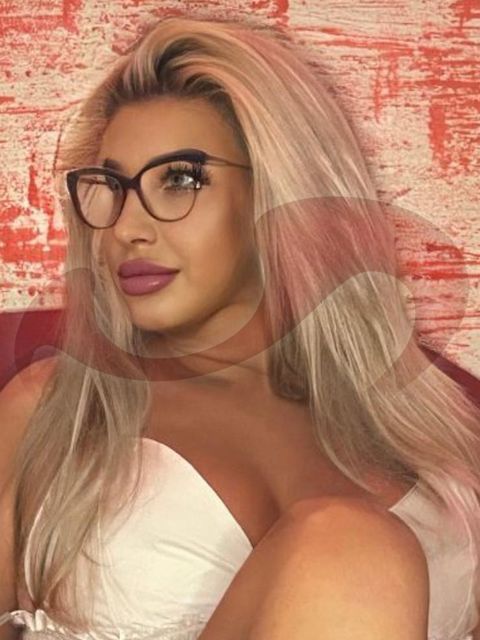  Alice  in Ober&ouml;sterreich  / Braunau , Neue Innbr�ckenstra�e 1 