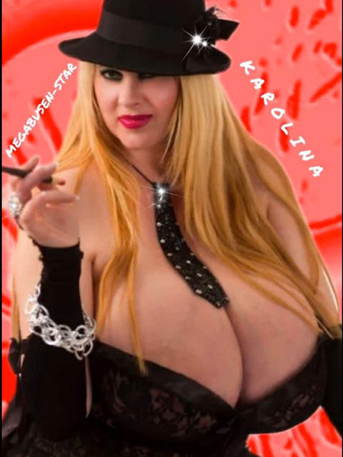 Bild zu Karolina, Megabusen Star