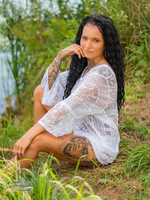 Bild zu Angel