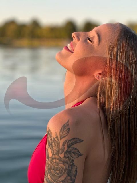 - Massage Studios | Erotikmassage:  Ashanti, Ungarische Göttin  in Oberösterreich  / Leonding , Kornstraße