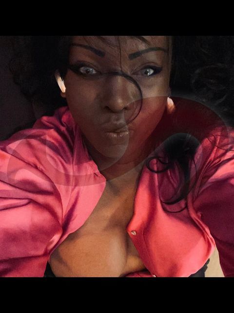 - Transsexuelle | Shemales: TS Monstercock BBC + Video in Wien / Wien ,