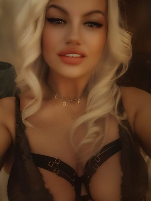 Bild zu Alena gold
