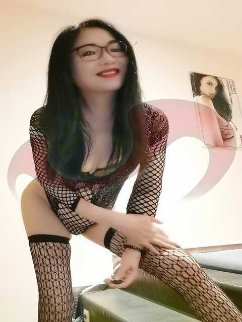 Miya  in Oberösterreich  / Pasching , Kremstal Bundesstraße 5 /